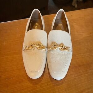 Tory Burch Cream Loafers with Gold Chain